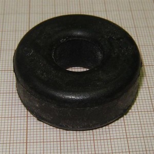 Tulejka gum FI- 40/ 15mm L- 16,5mm